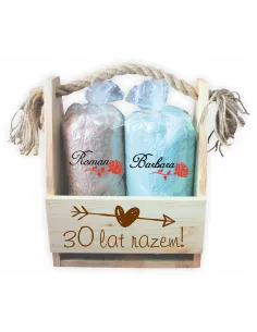 Zestaw Prezentowy Ręczników w Nosidle z Grawerem Prezent