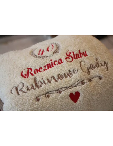 Zestaw Prezentowy na Rocznicę Ślubu – Ręczniki z Haftem