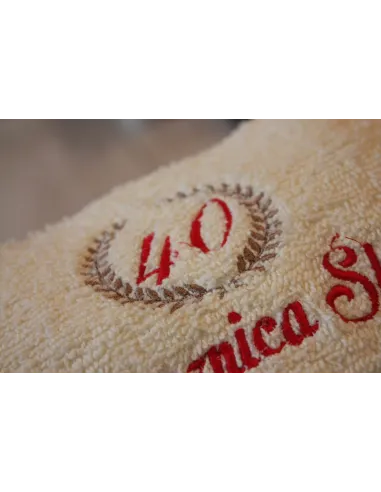 Zestaw Prezentowy na Rocznicę Ślubu – Ręczniki z Haftem