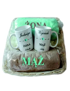 Prezent na Rocznicę Ślubu – Ręczniki z Haftem + Kubki