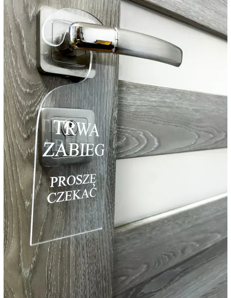 Zawieszka na Drzwi Klamkę Hotelowa Twój Tekst logo Grawer