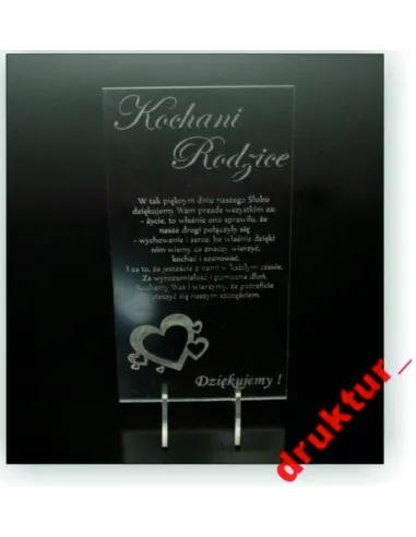 Statuetka Szklana z Grawerem na Prezent Plexi Urodziny