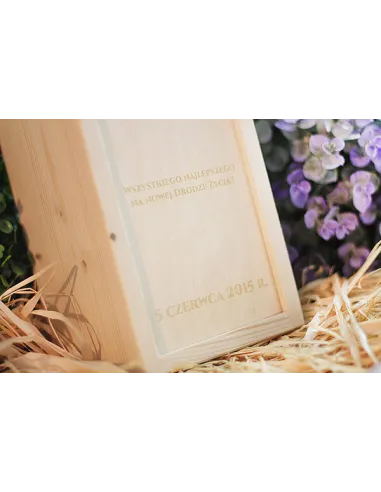 Skrzynka na Wino Grawer z Grawerem na Prezent Dzień Kobiet