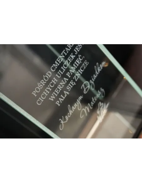 Nowoczesny Znicz z Grawerem Personalizowany Twój Napis