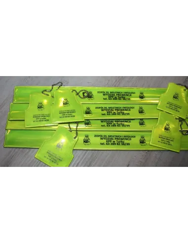 Power Bank Reklamowy z Nadrukiem UV logo 10 szt z Haftem