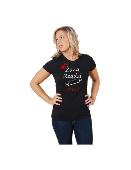 Koszulka z Nadrukiem – Żona Rządzi Imię Personalizowany