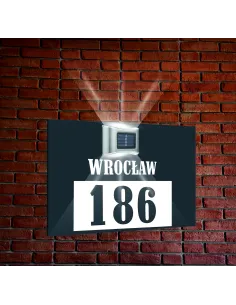 Tabliczka 30x20 Srebrna Adresowa Dibond Lampką Numer