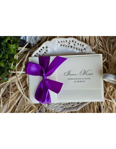 Eleganckie Perłowe Zaproszenia Prążki Fiolet z Ręcznie