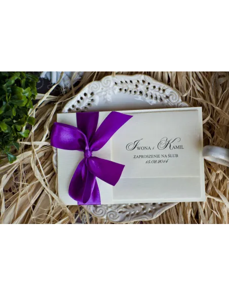 Eleganckie Perłowe Zaproszenia Prążki Fiolet z Ręcznie